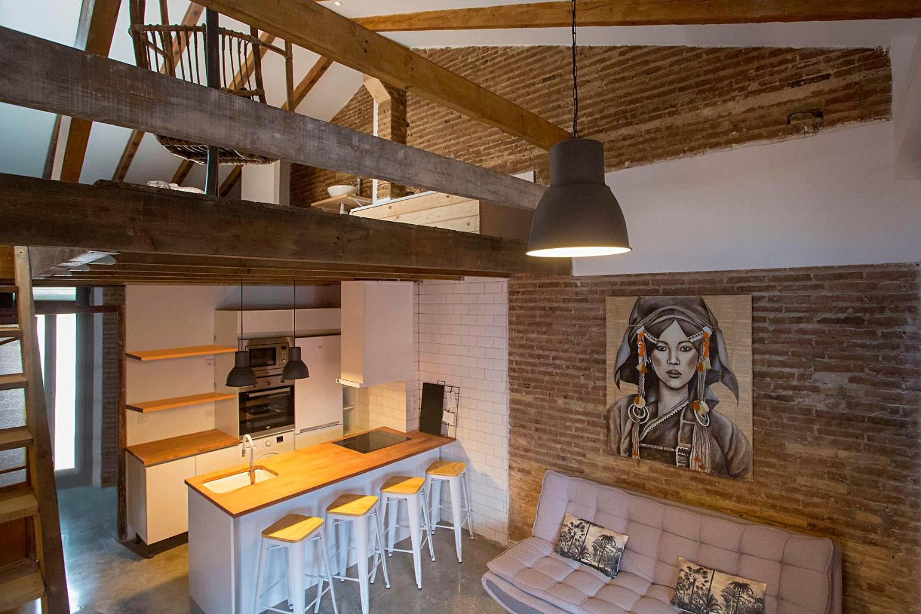 Cozy Loft Style In El Cabanyal * Valencia